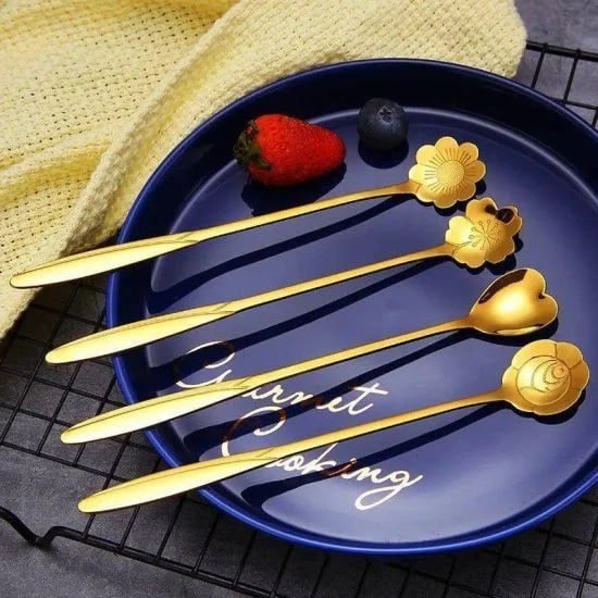 4 pcs Golden Spoon Set Home and Kitchen