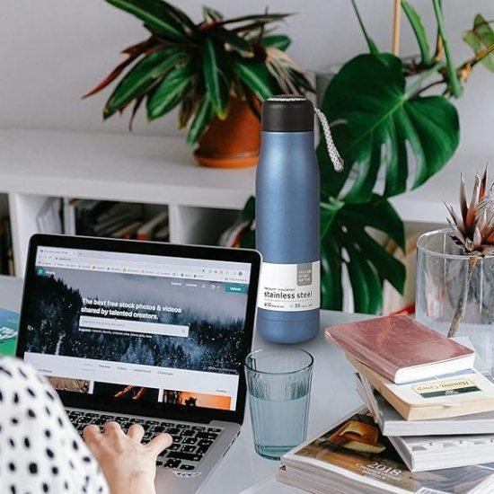 SS Vacuum Insulated Bottle 500ml Home & Kitchen